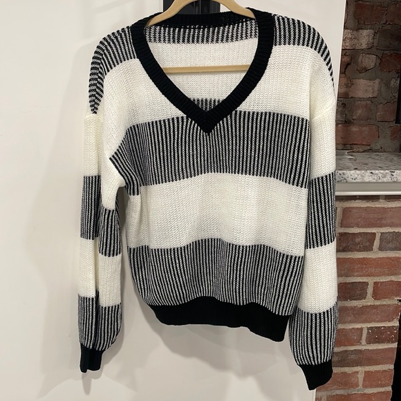 SHEIN - BLACK AND WHITE STRIPED SWEATER - V NECK - SMALL - Picture 1 of 2